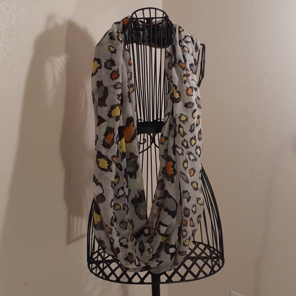 Infinity Scarve